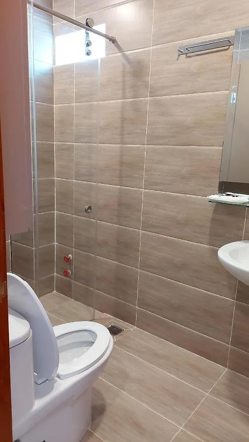 Yuki Hostel & Apartment Guest house