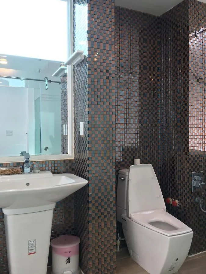 Yuki Hostel & Apartment Vietnam